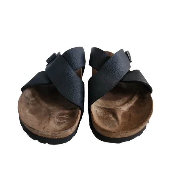 Birkenstock Birki's Dijon Black Crossover Sandals (7) - Picture 4 of 9